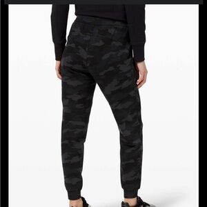 Lululemon Athletica Black Camo Joggers